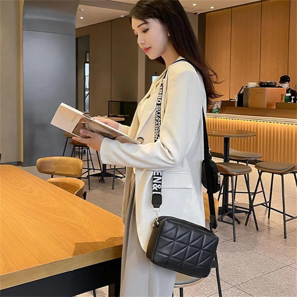 ( 2 Piece ) Girls Cross-body Bag | Best Quality Shoulder Bag For Girls / Women | Pu Leather Cross-body Bag