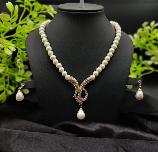 Imported Exquisite Pearl Necklace Set With Radiant Pendant & Earrings | Girls & Women Fashion